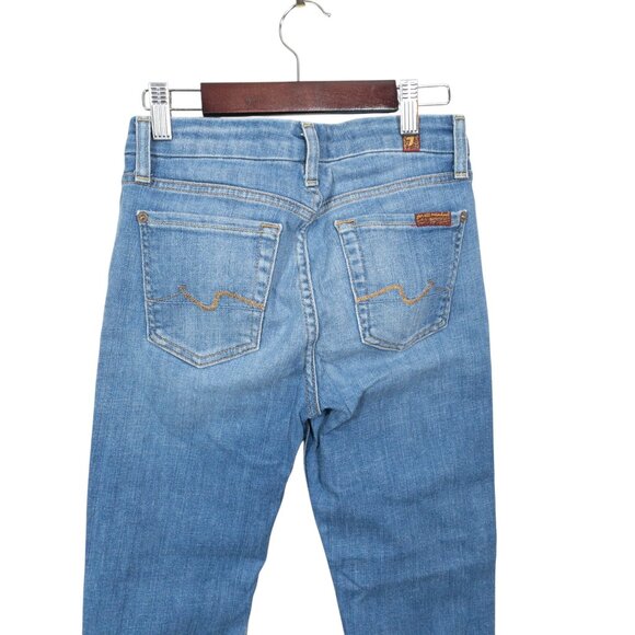 7 For All Mankind Kimmie Crop W 25 L 24 Straight Leg Light Faded Denim Casual - Picture 11 of 11